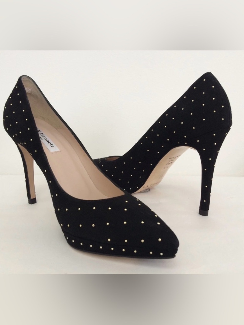 L.K. BENNETT Black Suede w/Metal Rivets Platform Pumps Sz 37/US 7